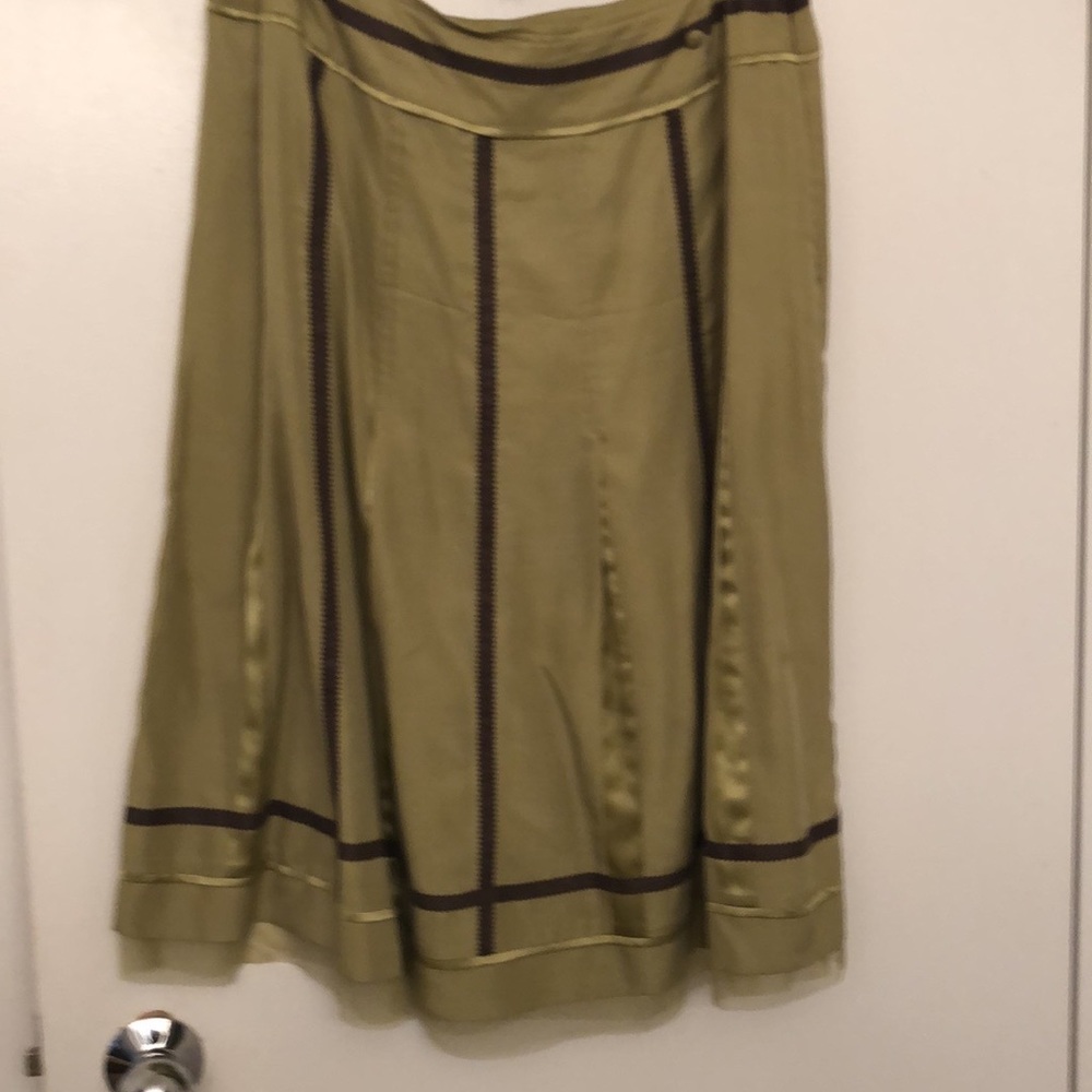 Pewter Green Skirt by J.Jill- Silk skirt w/satin & suede like inserts SZ 10